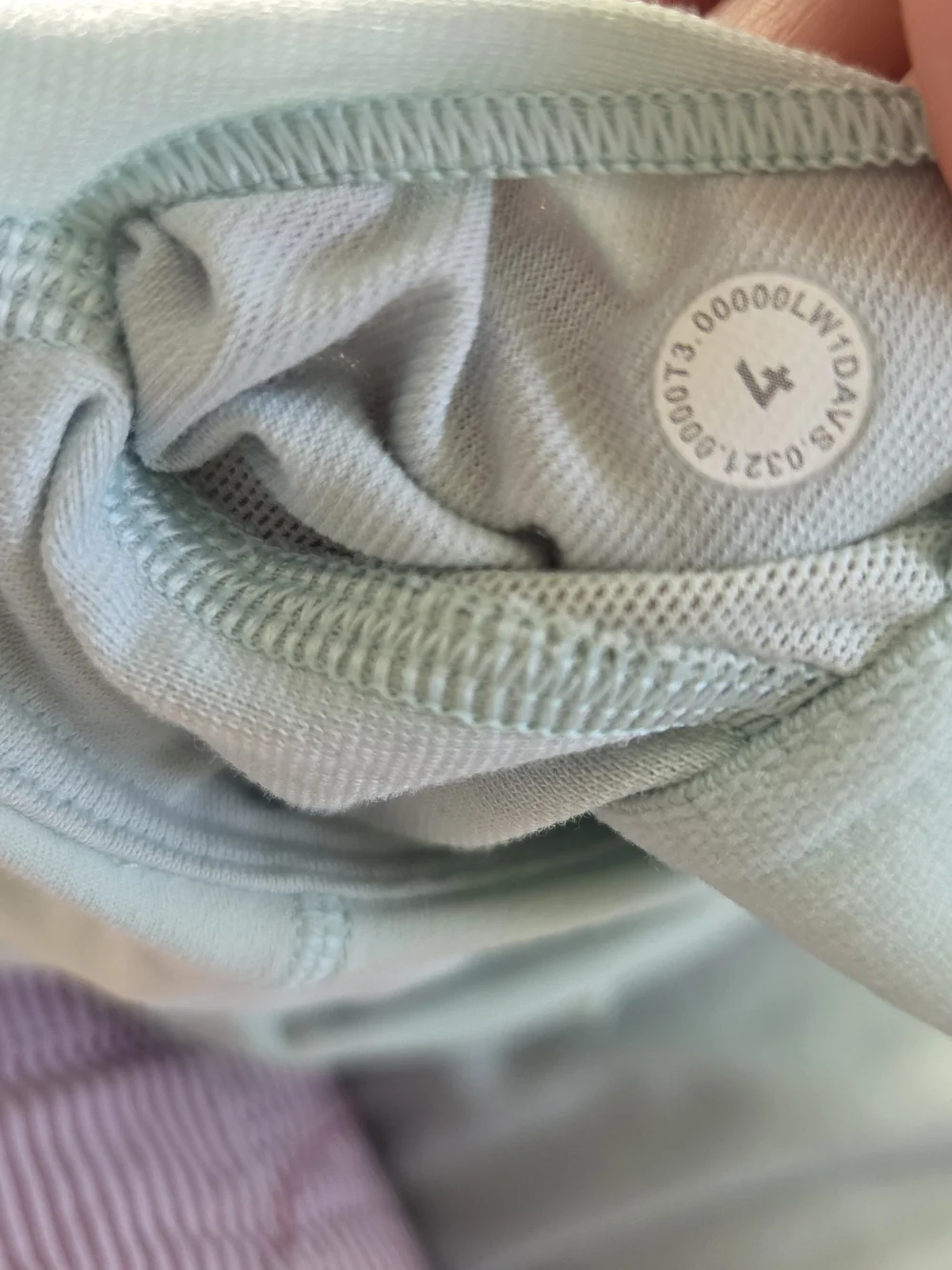 lululemon athletica Light Mint Green Racerback Crop Tank Sports Bras Size 4